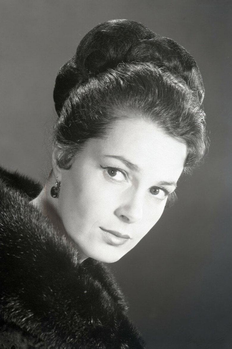 Элина Быстрицкая