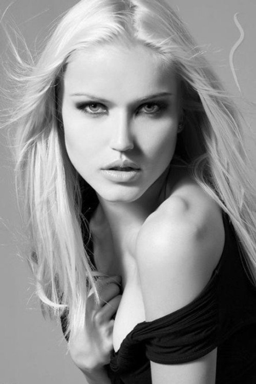 Нели Ангелова