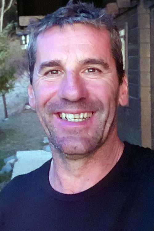 Police officer (uncredited)