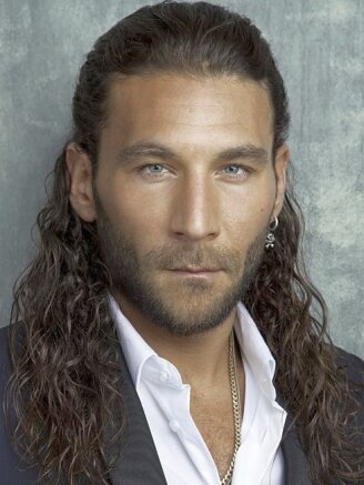 Zach McGowan